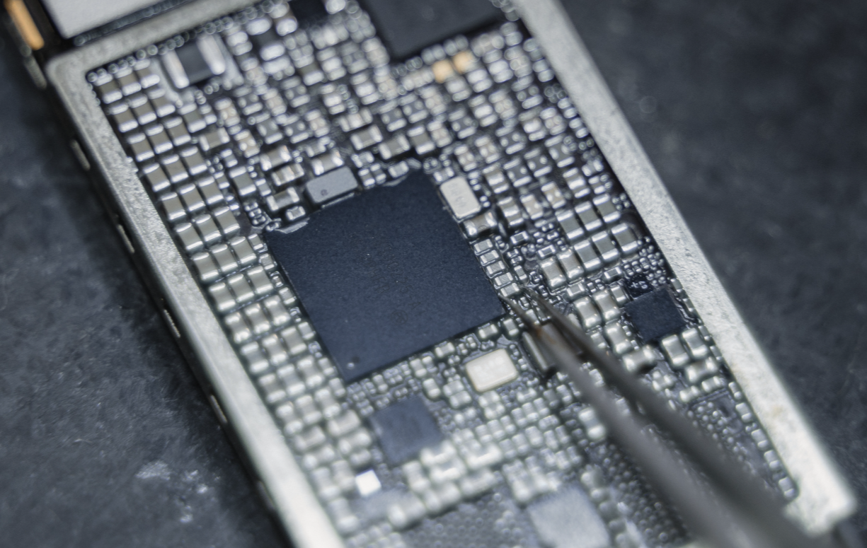 半導體的清洗分為干洗和濕洗