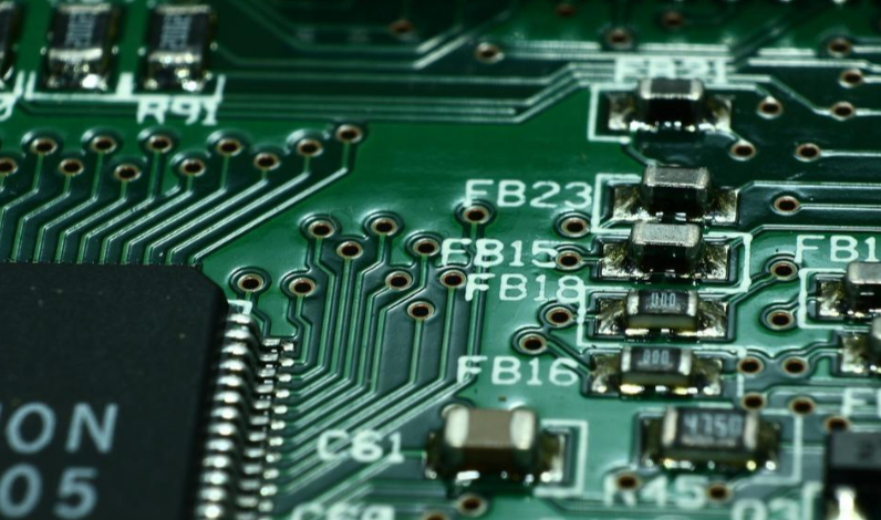 離線式PCBA清洗機介紹（PCBA清洗劑應用）