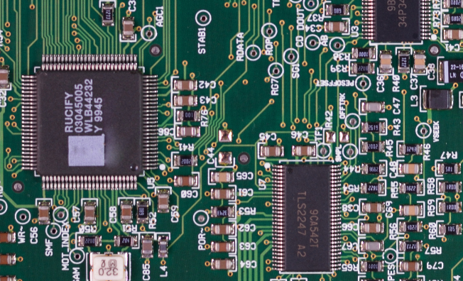 電路板清洗工藝和免洗制程的差異（電路板清洗目的）